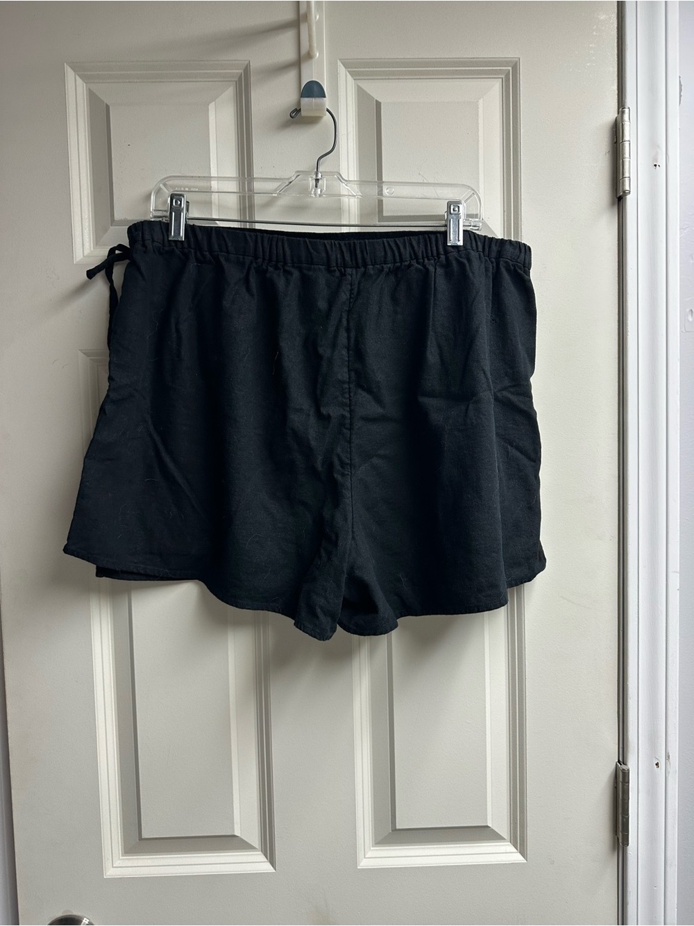 Old Navy Black Side-Tie Linen-Blend Skort - Picture 2 of 5